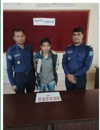 ঠাকুরগাঁওয়ে ৬৫ পি’স টাপেন্টাডল ট্যাবলেট সহ যুবক গ্রেফতার