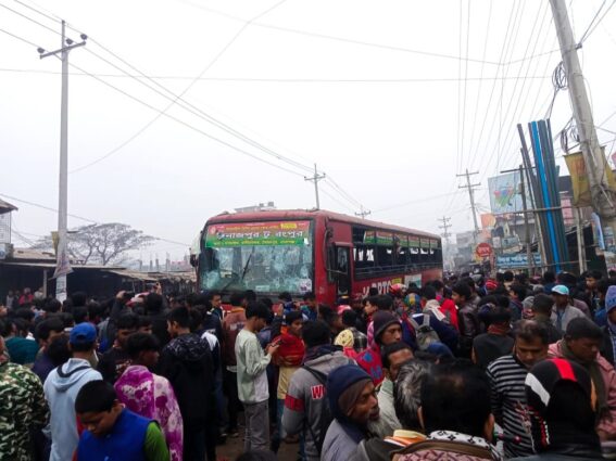 বিআরটিসি বাসের ধাক্কায় নিহত-৪,আহত ৬