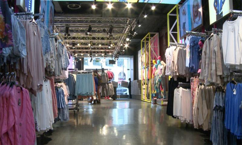 বাংলাদেশ তৈরি পোশাক রপ্তানির জন্য আমেরিকার বিকল্প বাজার খুঁজে পেয়েছে