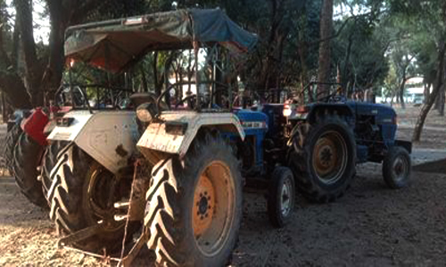 পঞ্চগড় তেঁতুলিয়ায় নির্বাহী অফিসারের অভিযানে ৬টি ট্রাক্টর ও ট্রলি জব্দ