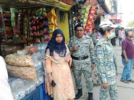 বগুড়ায় রাস্তায় যানজট, বাজার মনিটরিংয়ে মোবাইল কোর্টে অর্থ জরিমানা