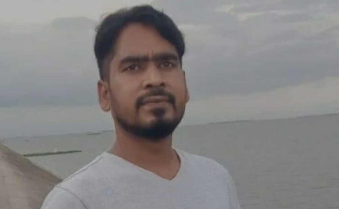 সাভারে ট্রাক চাপায় পরিবহন শ্রমিক নিহত