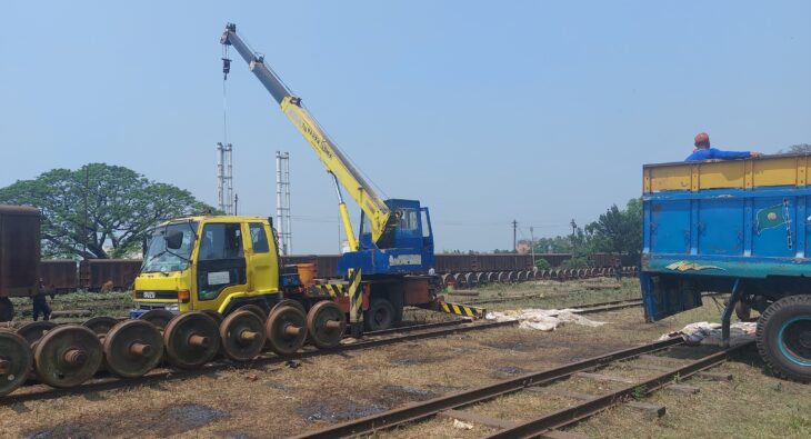 সান্তাহার রেলওয়ে জংশন স্টেশনের ইয়ার্ড থেকে কোটি কোটি টাকার হুইল(চাকা) হরিলুট