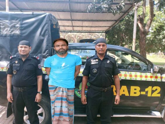 যাবজ্জীবন সাজাপ্রাপ্ত পালাতক আসামি বগুড়ায় গ্রেফতার