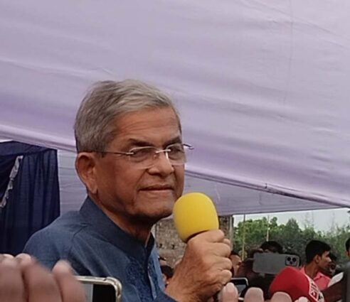 ঠাকুরগাঁওয়ে বিএনপির মহাসচিব মির্জা ফখরুল বলেছেন নিজ দেশে প্রবাসীর মতো বসবাস করছি