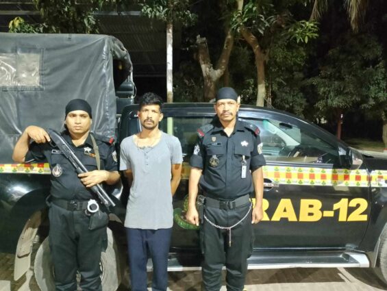বগুড়ায় র‍্যাবের অভিযানে ধর্ষণ মামলার মূল আসামী গ্রেফতার