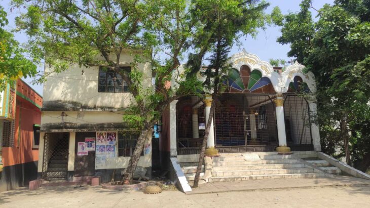 সাভার পঞ্চবটী আশ্রমে ১৮টি ফ্যানসহ পূজার মূল্যবান মালামাল চুরি