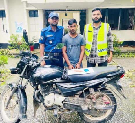 সুনামগঞ্জের তাহিরপুরে মাদক ব্যবসায়ী গ্রেফতার