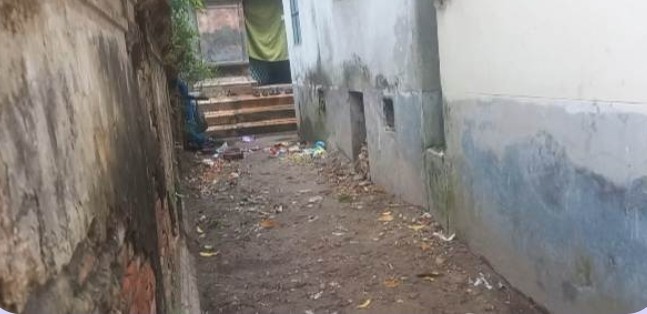 প্রায় ১৮ বছর পর চেয়ারম্যানের হস্তক্ষেপে রাস্তা খুলে দেওয়া হলো