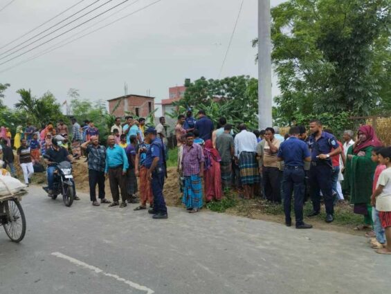 ঠাকুরগাঁওয়ে এক অজ্ঞাত বৃদ্ধার মরদেহ উদ্ধার