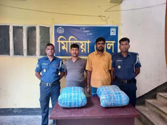 সাদুল্লাপুরে ২০ কেজি গাঁজাসহ ২ মাদক ব্যবসায়ী গ্রেফতার