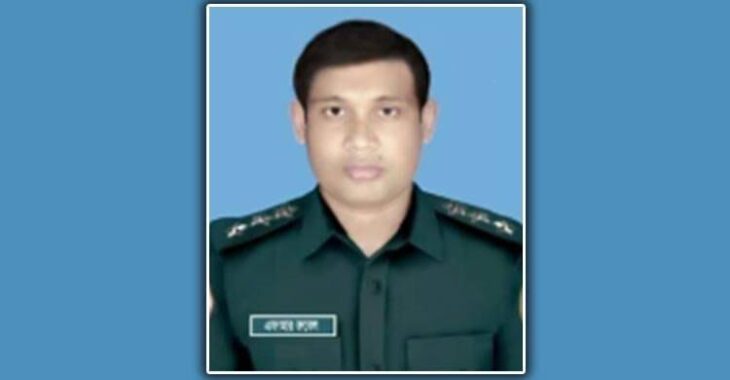 বগুড়ায় ছাদ ফুটো করে চার আসামির পলায়নের ঘটনায় জেলার বদলি