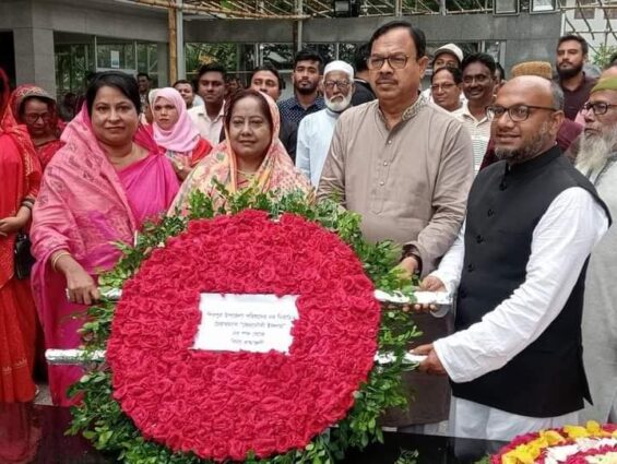 প্রথম নারী চেয়ারম্যান হিসেবে শপথ নিলেন ফেরদৌসী ইসলাম