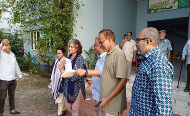 পঞ্চগড়ে ক্ষতিগ্রস্তদের বাড়িঘর পরিদর্শনে সারা হোসেনসহ মানবাধিকারকর্মীরা