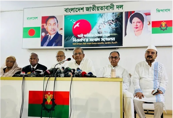 তিনটার মধ্যেই সংসদ ভেঙে দেয়ার আল্টিমেটাম নাহিদ ইসলামের