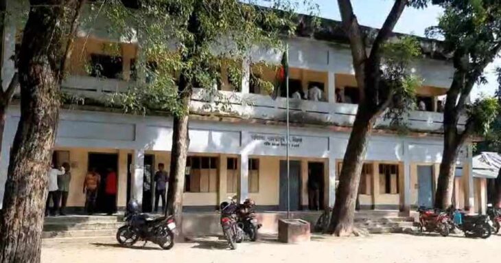 পঞ্চগড়ের বোদায় অনিয়মে ডুবতে বসেছ একটি শিক্ষা প্রতিষ্ঠান