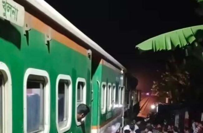 আন্তঃনগর সীমান্ত এক্সপ্রেসের ব্রেক ফেল, দূর্ঘটনা থেকে বেঁচে গেলো শতাধিক যাত্রী