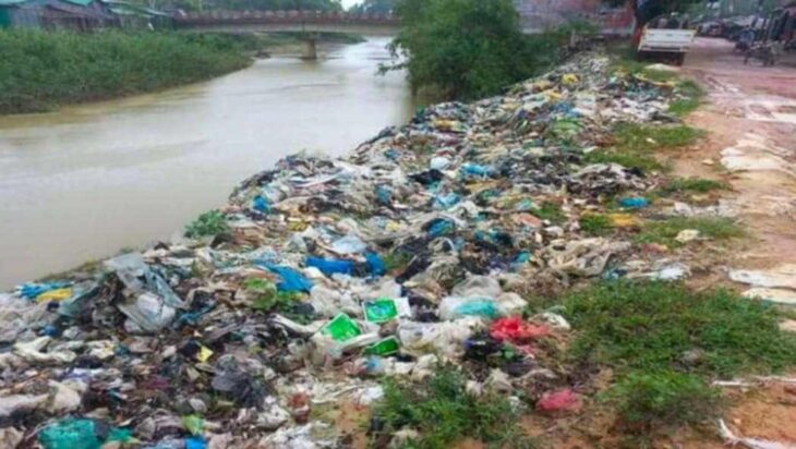 ঈদগাঁওর ঐতিহ্যবাহী ফুলেশ্বরী নদী দখল ও দূষণ