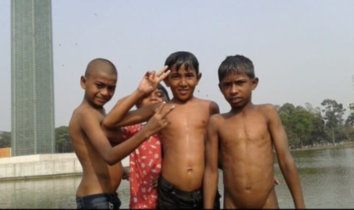 কবিতা:পথ শিশু,সুমাইয়া সোমা