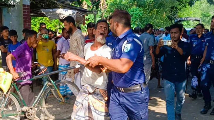 ডোমারের গোঁসাইগঞ্জে বন বিভাগের গাছ কর্তন,আটক-১
