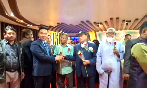 কক্সবাজারের ঈদগাঁওতে বিজয় দিবস উদযাপন ও মুক্তিযোদ্ধাদের সংবর্ধনা