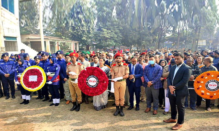 ঠাকুরগাঁও জেলা প্রশাসনের নানা আয়োজনে শহীদ বুদ্ধিজীবী দিবস পালন