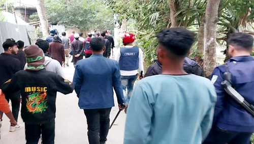 ফরিদপুরে দোকানে বিয়ের কথা নিয়ে তর্ক, সংঘর্ষে জড়ালো গ্রামের দুই পক্ষ