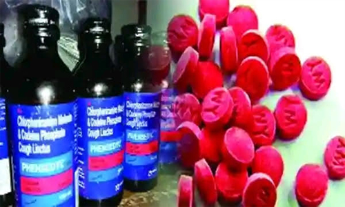 দিনাজপুরের ঘোড়াঘাটে হাত বাড়ালেই পাওয়া যায় মাদক,নিরব ভূমিকায় প্রশাসন