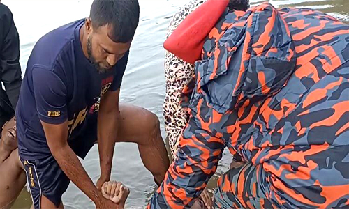 নদীতে নিখোঁজ দুই পর্যটকের মরদেহ উদ্ধার শেরপুরে 