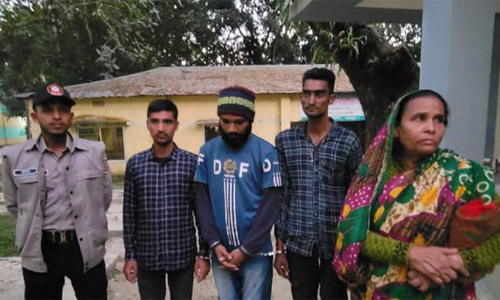 বগুড়ার আদমদীঘিতে মাদকসেবনের দায়ে চার জনের জেল-জরিমানা