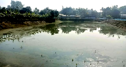 শিবগঞ্জে এগ্রিমেন্টের সময় পার হলেও টাকা না দেওয়ার অভিযোগ