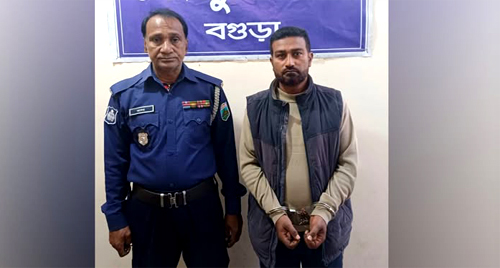 বগুড়ায় ওয়ার্ড যুবলীগ নেতা গ্রেপ্তার