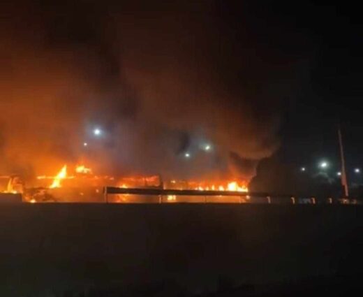 সাভারে বাসের ধাক্কায় অ্যাম্বুলেন্সের সিলিন্ডার বিষ্ফোরণ,৪ জন নিহত