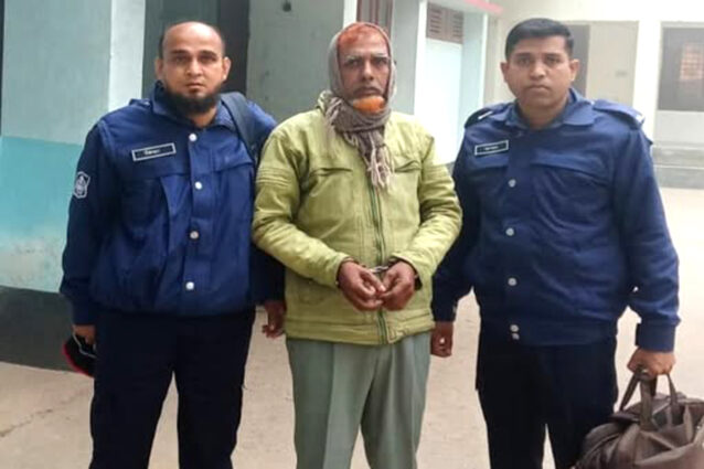 নওগাঁয় ধর্ষন মামলায় গ্রেপ্তার ১