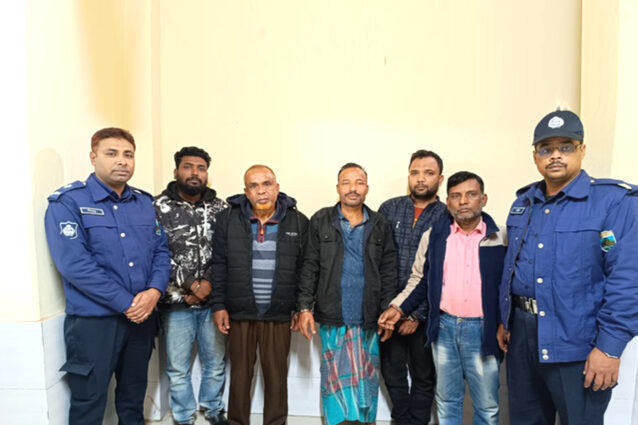 বগুড়ায় আওয়ামী লীগের ৫ নেতাকর্মী আটক