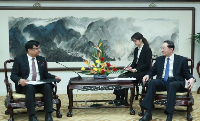 চীনের ৩ হাসপাতালে চি‌কিৎসা পাবেন বাংলাদেশিরা