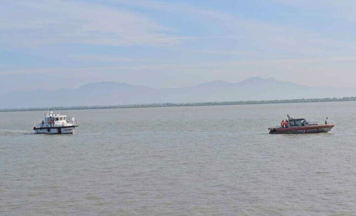 নাফ নদী থেকে ১৯ বাংলাদেশি জেলেকে ধরে নিয়ে গেছে আরাকান আর্মি