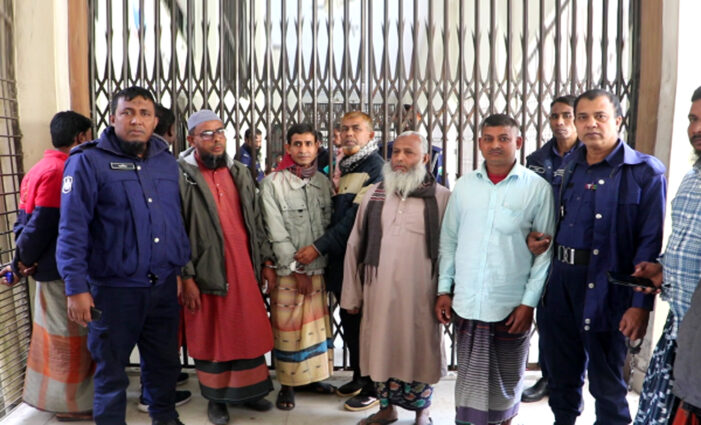 নওগাঁয় হত্যা মামলায় পাঁচজনকে যাবজ্জীবন কারাদণ্ড