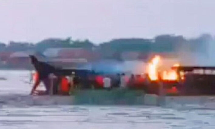 কঙ্গোতে আগুন লেগে নৌকাডুবি, নিহত অন্তত ১৪৮ জন