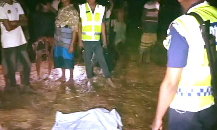 ঝিনাইদহে বিলের মাঠে পড়ে ছিলো কৃষকের লাশ