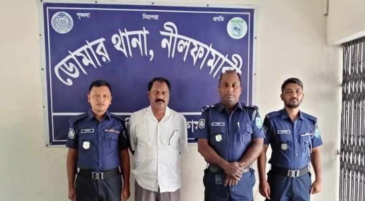 ডোমারে আলীগের সা: সম্পাদক এবং সাবেক উপজেলা চেয়ারম্যান তোফায়েল গ্রেফতার