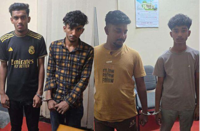বগুড়ায় পুলিশের উপর হামলা: কিশোর গ্যাংয়ের ৪ জন গ্রেপ্তার