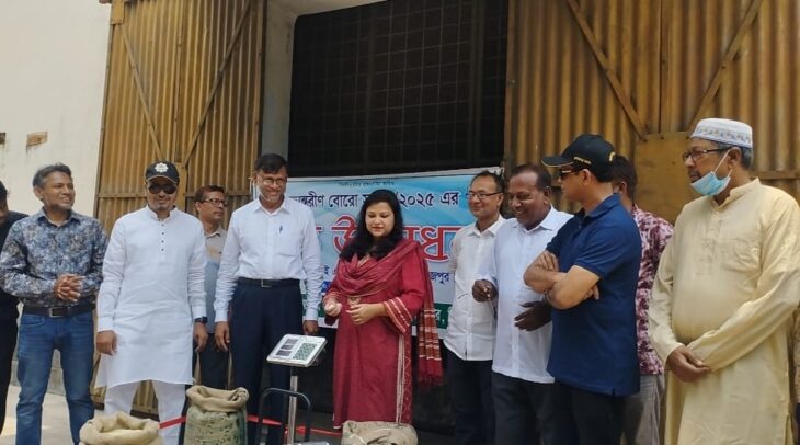 বিরামপুরে ধান চাল সংগ্রহ শুরু