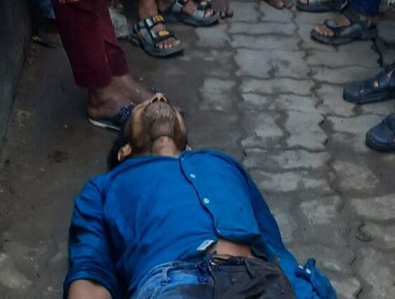 সাভারে এক ব্যক্তিকে ছুরিকাঘাতে হত্যা করেছে দুর্বৃত্তরা