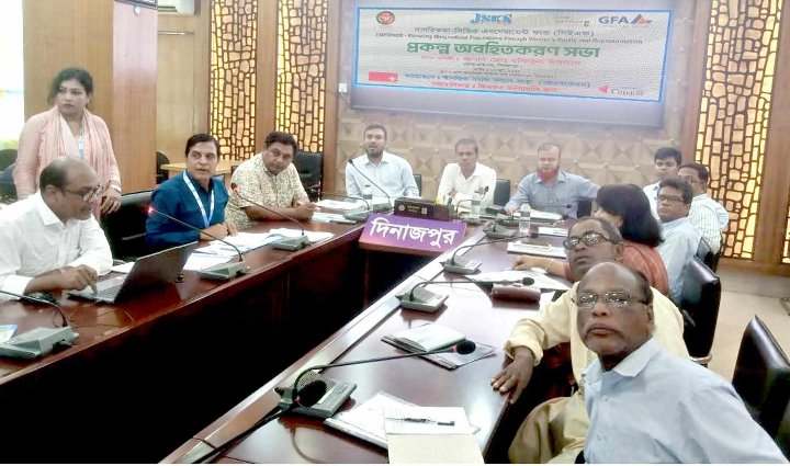 দিনাজপুরে জেএসকেএস এর প্রকল্প অবহিতকরণ সভায় জেলা প্রসাশক