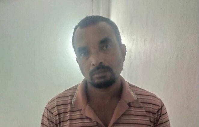 তাহিরপুরে ৩০৫ পিচ ইয়াবাসহ ইউপি চেয়ারম্যানের ভাই আটক