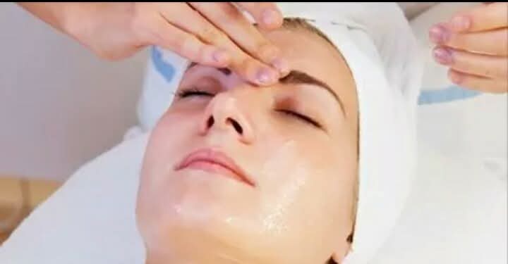 ত্বক উজ্জ্বল ফর্সা করতে সকাল বেলা এই ১টি কাজ করুন