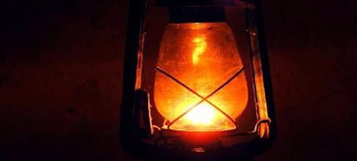 বিরামপুরে তীব্র মাত্রায় বিদ্যুতের লোড শেডিং। ভ্যাপসা গরমে জনজীবন বিপর্যস্ত