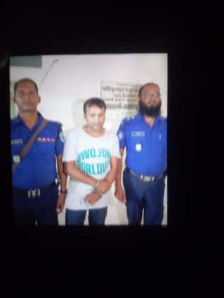 নারায়ণগঞ্জের ট্রাক পার্বতীপুরে উদ্ধার আটক-২