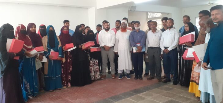 পঞ্চগড় তেঁতুলিয়ায় কৃতি ৩৮ শিক্ষার্থীর মাঝে ক্রেস্ট ও সনদ প্রদান